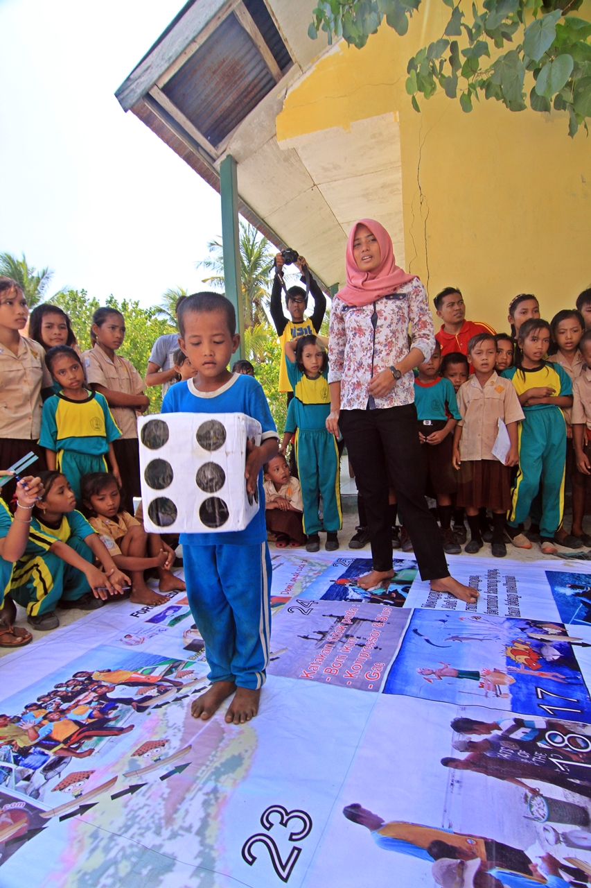School Visit Taman Nasional Taka Bonerate, Belajar dan Bermain Konservasi