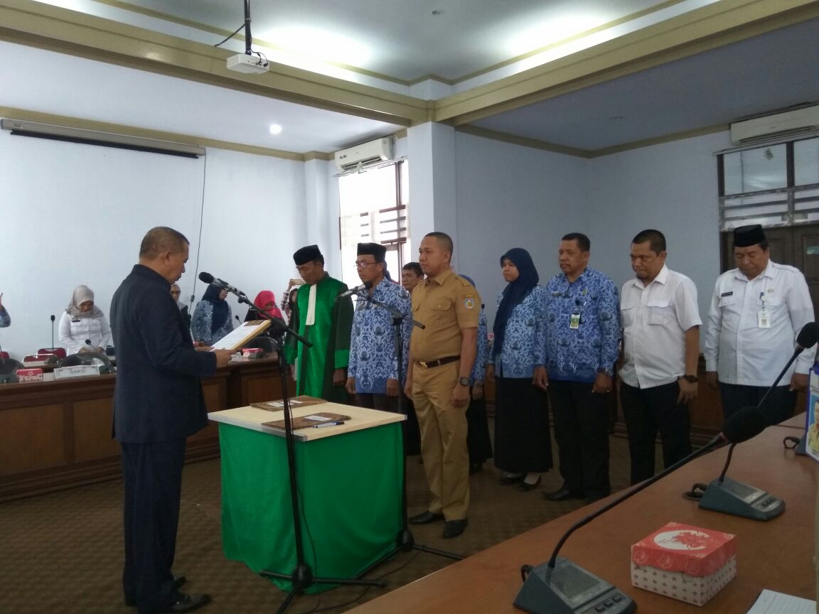 Mutasi Eselon III & IV, Camat Pasilambena Berganti. Berikut Daftarnya