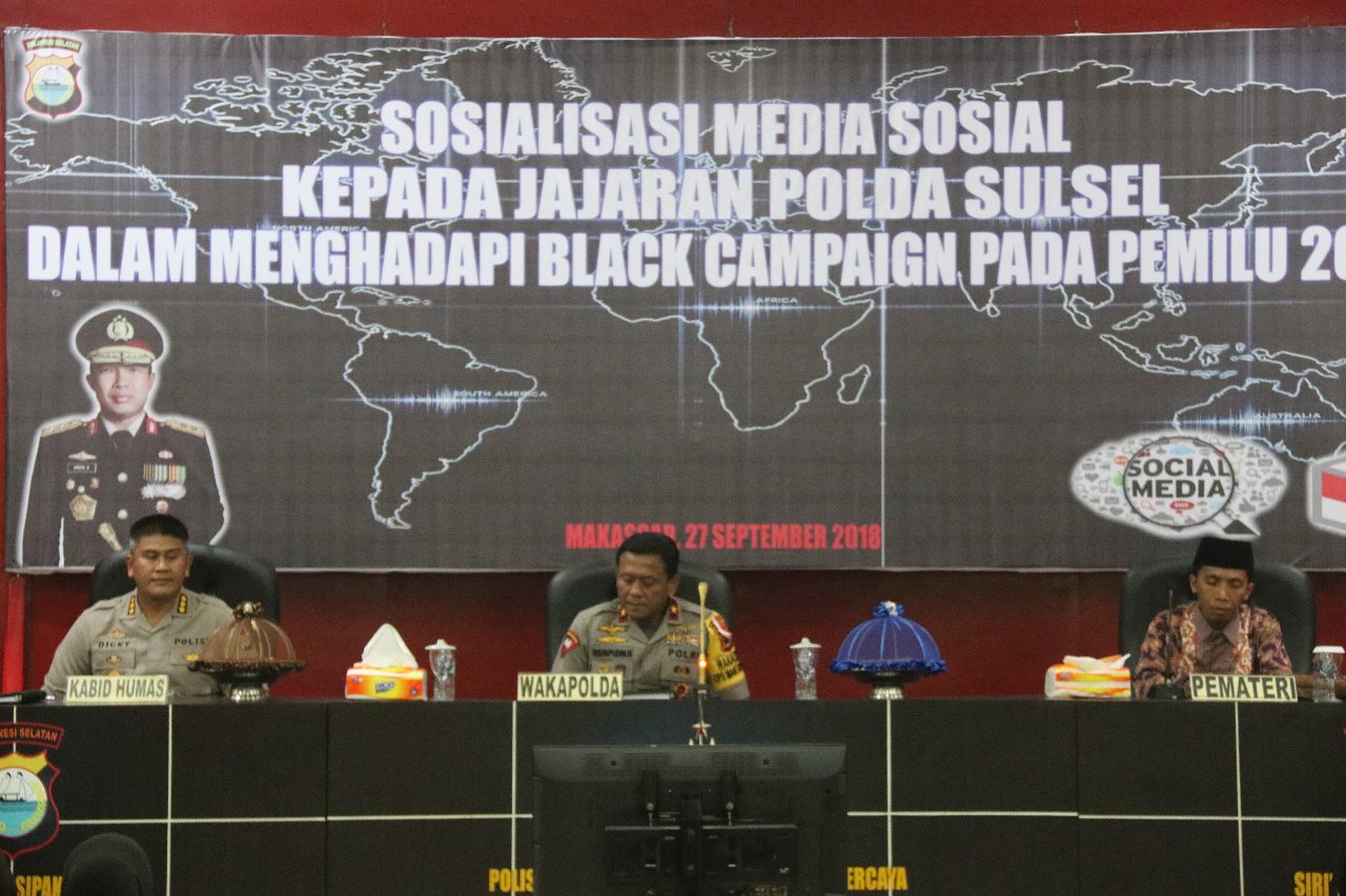 Hadapi Hoax & Black Campaign Polda Sulsel Gelar Sosialisasi
