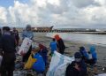Lakukan Beach Clean Up Day, Gerakan Selayar Bebas Sampah Plastik Tekankan Kesadaran Masyarakat