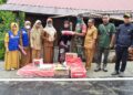 Dinsos Selayar Salurkan Bantuan Untuk Korban Rumah Yang Tertimpa Pohon