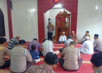 Tampung Harapan Warga, Polres Kepulauan Selayar Gelar Jumat Curhat di Masjid Nurul Amin Benteng