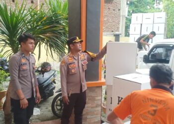 Kapolres Selayar Pantau Pemindahan Logistik Pemilu, Sejak dari Penyiapan Gedung Baru