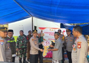 Ahmad, Petani Asal Desa Tamalanrea Mengaku Bersyukur Dapat Bantuan Bedah Rumah dari Polres Selayar