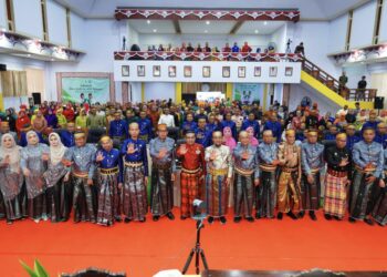 Sebut Selayar Rumah Keluarga, Gubernur Sulsel Bawa Kado Besar di Hari Jadi Selayar ke-420