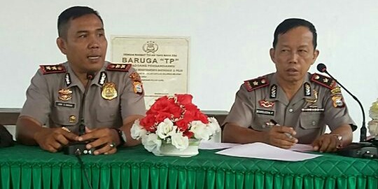 pns selayar di tahan polisi