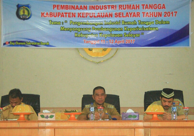 Pemkab Kepulauan Selayar Beri Pembinaan Ratusan Industri Rumah Tangga