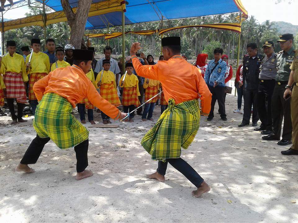 Peringatan Hari Pariwisata Dunia Selayar Dipusatkan di Pantai Kalebu