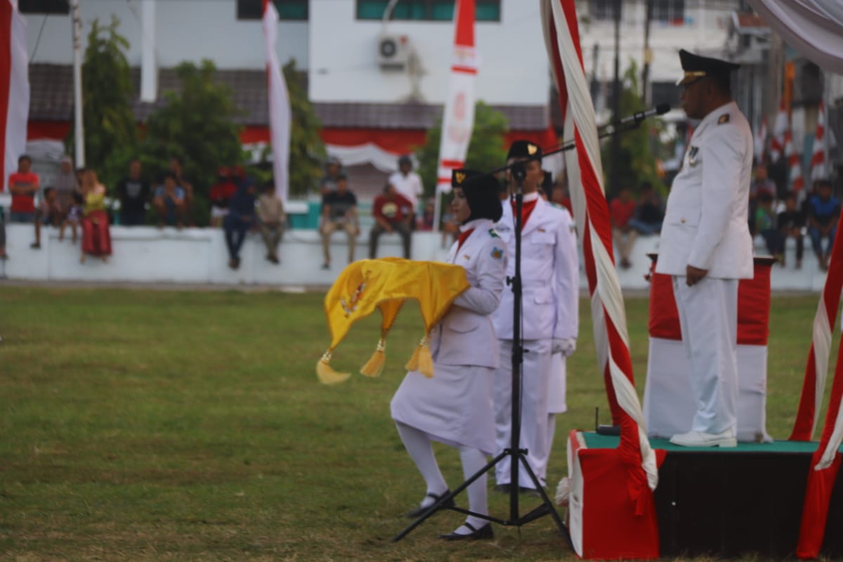 Upacara Penurunan Bendera Merah Putih HUT RI ke 73 di Selayar Sukses