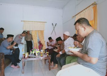 Jumat Berbagi, Kembali Kapolres Kep Selayar Undang Makan Siang Penyandang Disabilitas & Warga Kurang Mampu