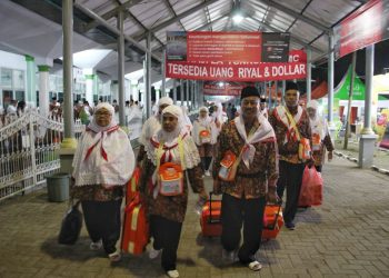 Jamaah Calon Haji Selayar Tiba di Asrama Haji Sudiang