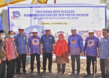 Sambut Hari Ulang Tahun Partai NasDem, DPD Partai NasDem Selayar bangun kantor baru