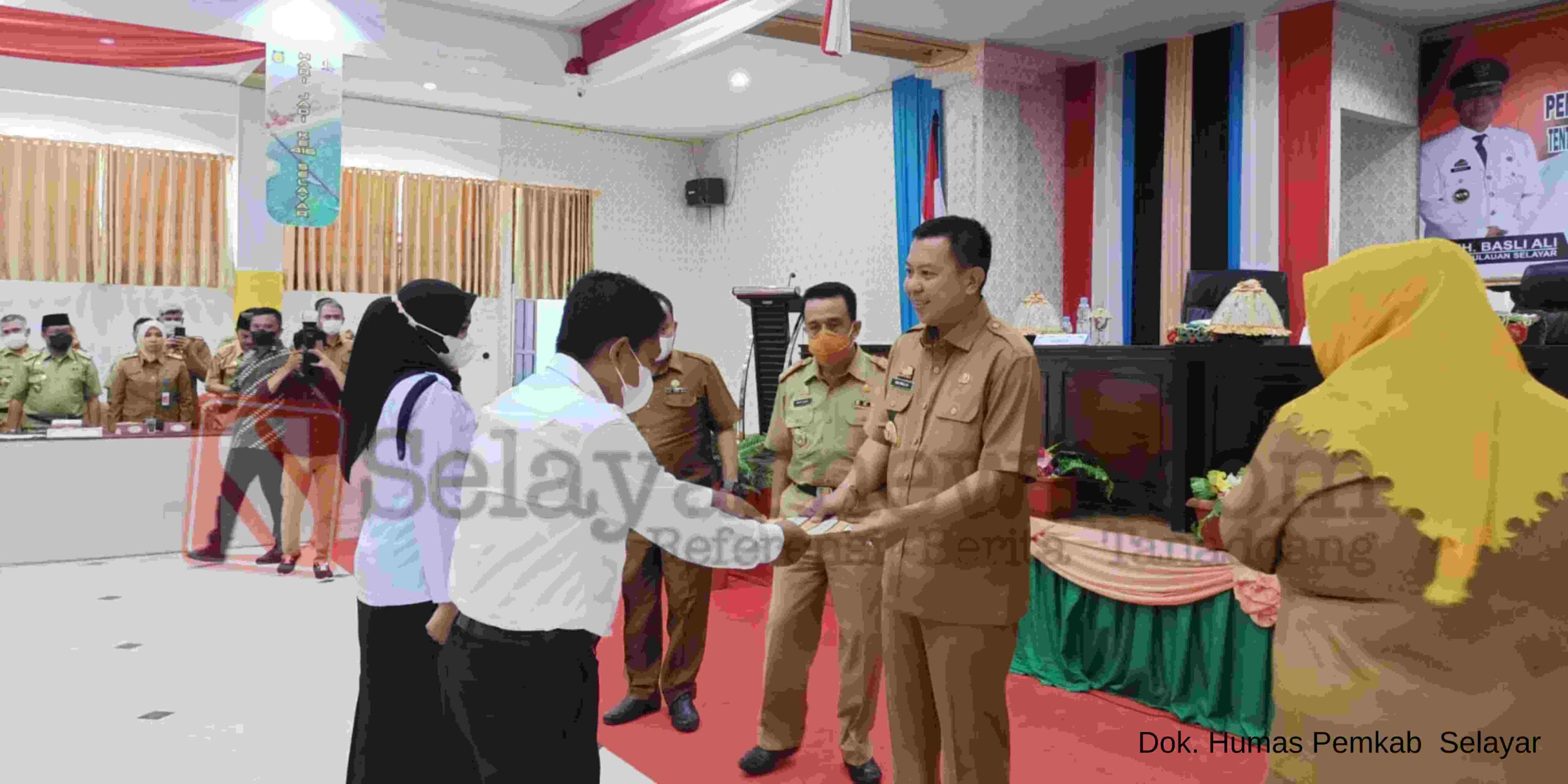 Serahkan SK PPPK, Bupati Basli Ali  Tegaskan Abdi Negara Harus Kreatif