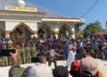 Meriah Pesta Adat Pa’ngaru di Sambali Pasimarannu Selayar, Bhabinkamtibmas Ikut Atraksi A’manca