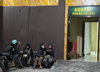 Mahasiswi Asal Selayar Bersama Seorang Laki-laki, Ditemukan Meninggal di Kamar Kost Dengan Meninggalkan Sirat Wasiat