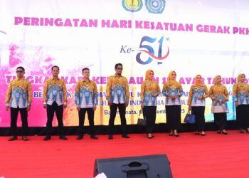 Bupati Launching Batik Selayar di Puncak Peringatan HKG PKK ke- 51