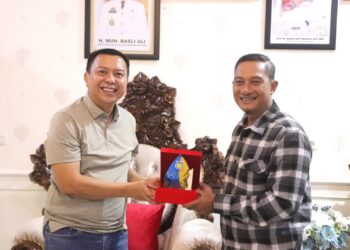 Bupati  Pacitan Berkunjung ke Selayar, Ponakan SBY ini Puji Keindahan Tanadoang