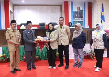 60 Mahasiswa UGM KKN di Selayar, Diterima Resmi Oleh Wakil Bupati 