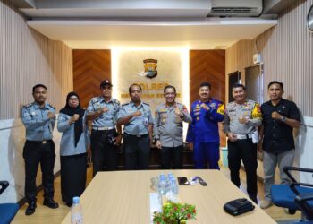 Karutan Kunjungan Silaturahmi Dengan Kapolres Kepulauan Selayar 
