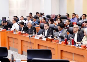 Rapat Bersama Badan Anggaran DPR RI, Sekjen Kementerian ATR/BPN Optimis Ada Peningkatan PNBP pada 2026
