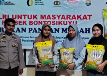 GPM Polres Selayar Berlanjut, Polsek Bontosikuyu Tambah 4 Ton Beras SPHP, Total 23 Ton Tersalurkan