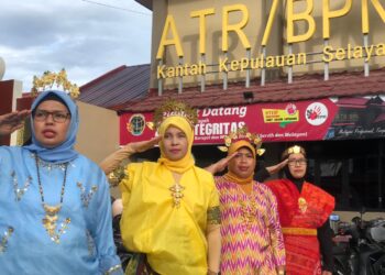 Seru! Kantor Pertanahan Selayar Meriahkan HUT RI ke-80 dengan Lomba Unik dan Penuh Tawa