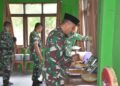 Dansatgas TMMD Ke-128 Selayar Makan Siang Bareng Personel untuk Pererat Soliditas